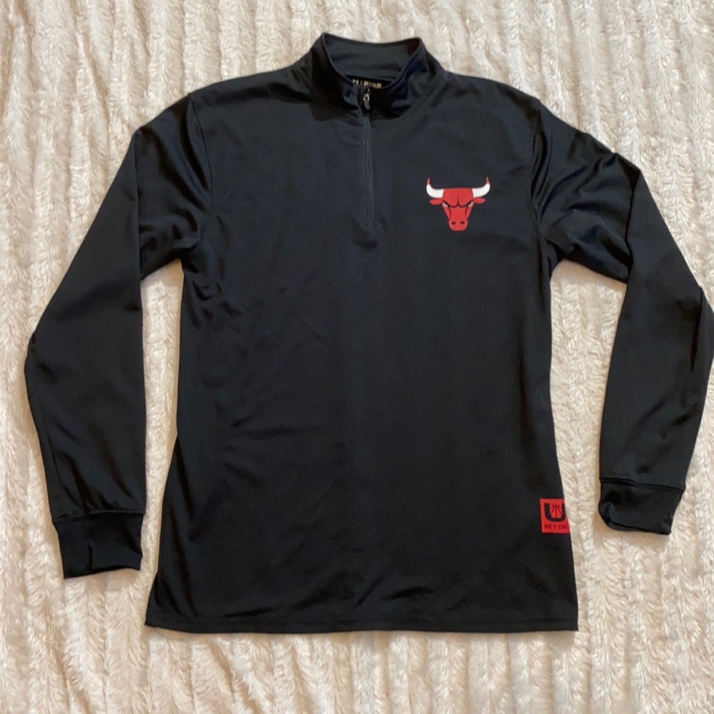 Chicago bulls NBA pull over sweater zip up collared long sleeve shirt size M